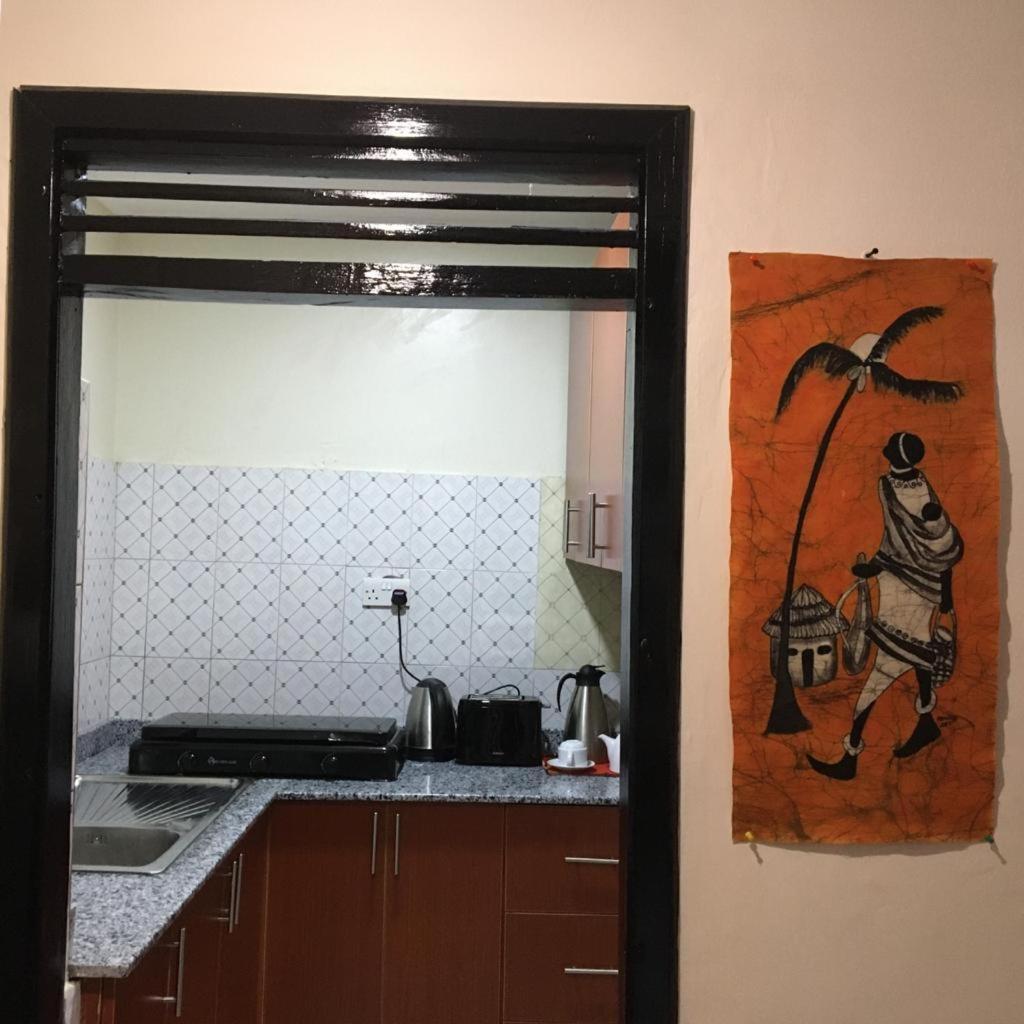 Okra House Hotel Entebbe Kültér fotó