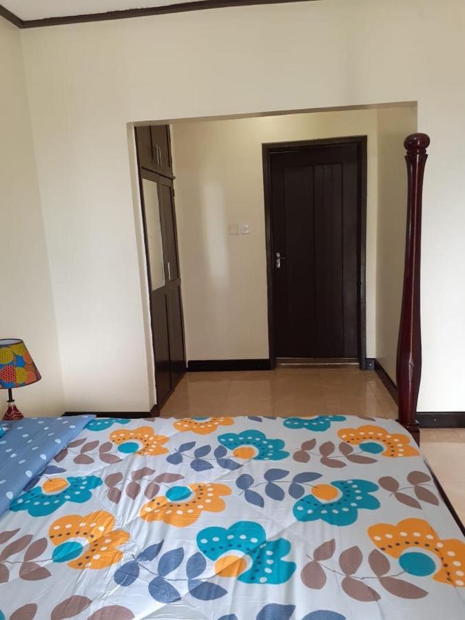 Okra House Hotel Entebbe Kültér fotó