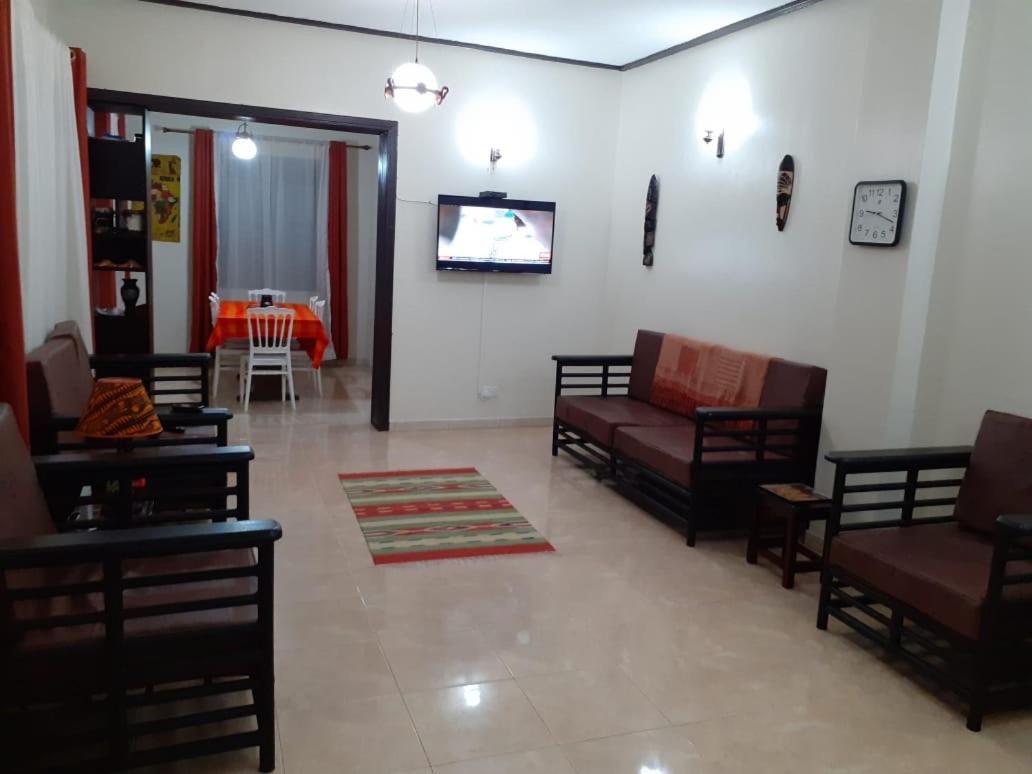 Okra House Hotel Entebbe Kültér fotó